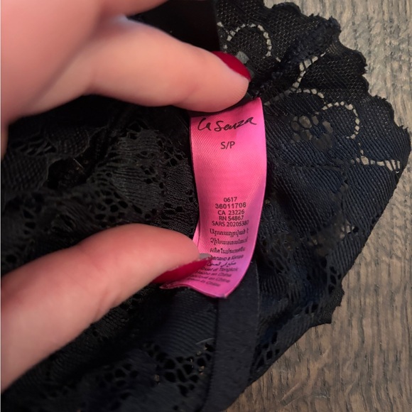 La SENZA Black Lace Bralette - Picture 4 of 4